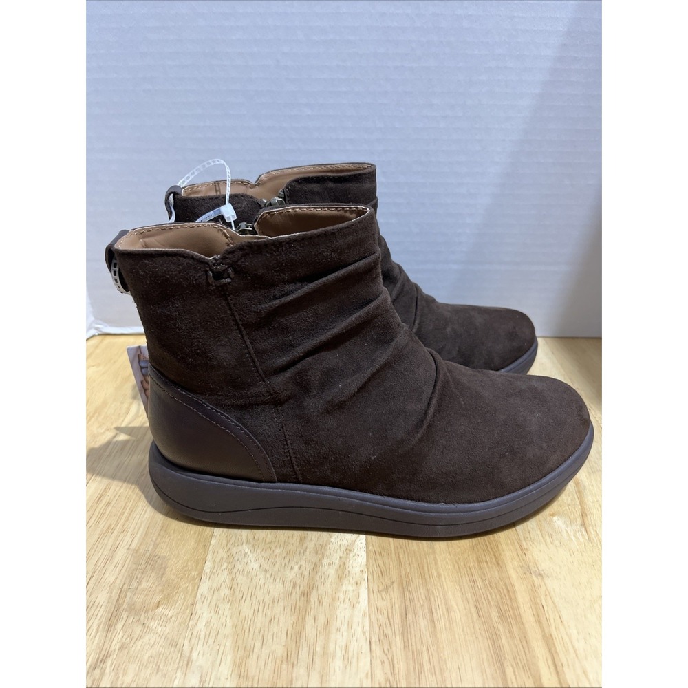 Strive Women's Boots‎ Brown Size 7.5 Whitby Built-in Superior Arch Support